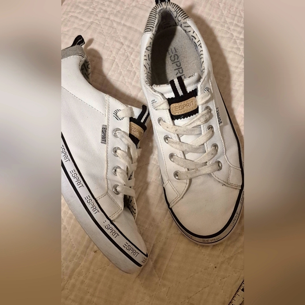 Esprit White Casual Sneakers